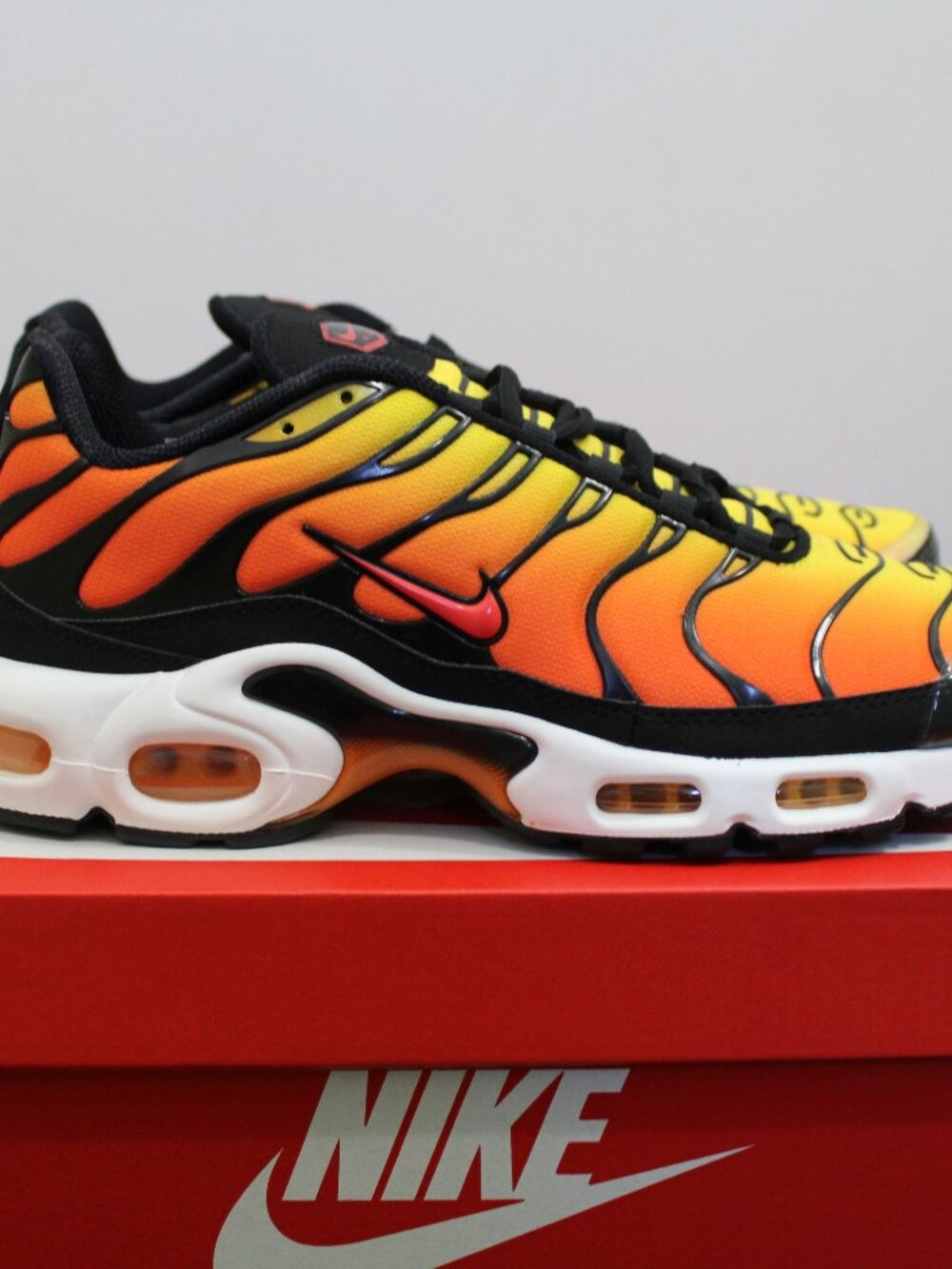 Nike Air Max Plus Sunset 2024 9.5 HF0552-001 Pimento Tiger